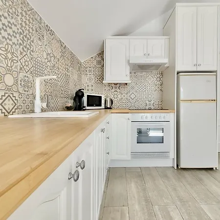 Miranda Penthouse Ai With Free Parking *