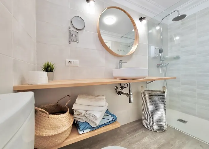 Lägenhet Miranda Penthouse Ai With Free Parking *