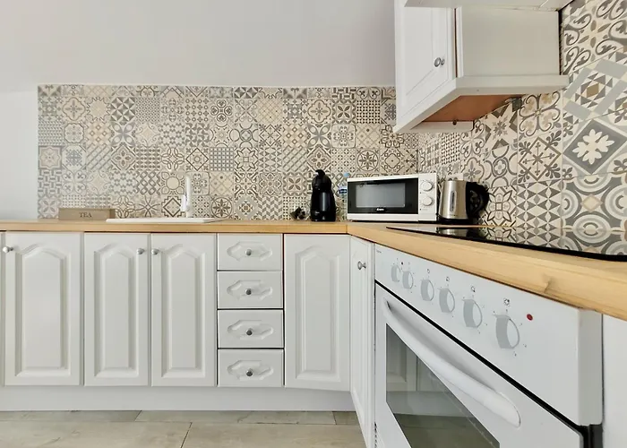 Miranda Penthouse Ai With Free Parking *