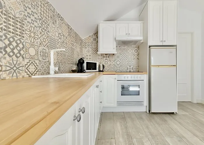 Miranda Penthouse Ai With Free Parking *